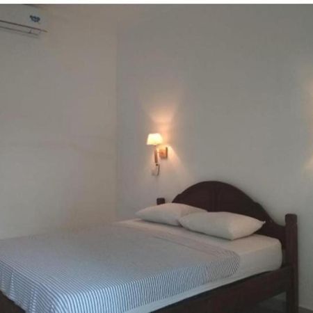 Almaida II Gili Trawangan Bed & Breakfast Bagian luar foto
