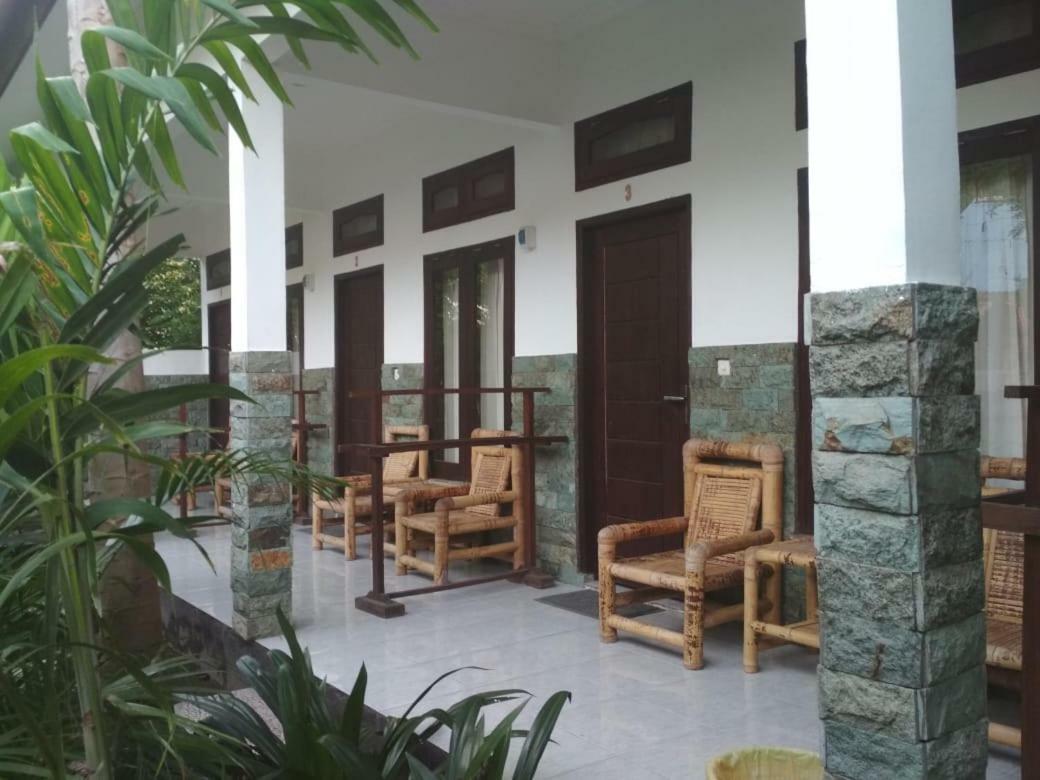 Almaida II Gili Trawangan Bed & Breakfast Bagian luar foto