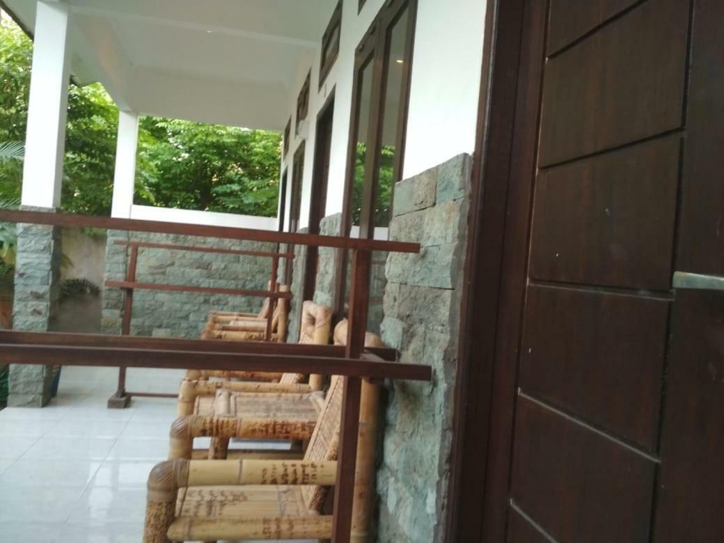 Almaida II Gili Trawangan Bed & Breakfast Bagian luar foto